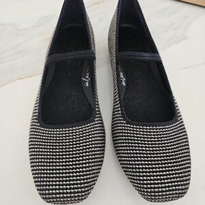 STAR STUDDED ROTHY'S